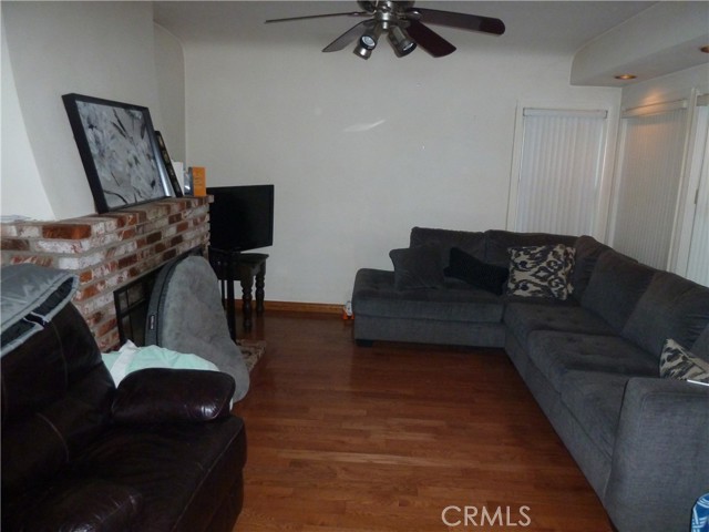 13384 Foothill Boulevard photo 4