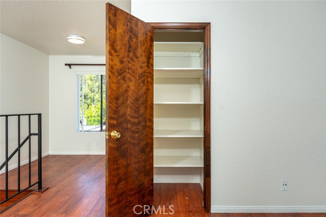 Detail Gallery Image 12 of 37 For 414 Irving Ave #2,  Glendale,  CA 91201 - 2 Beds | 2 Baths