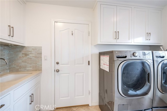 1720 Oak Avenue, Manhattan Beach, California 90266, 4 Bedrooms Bedrooms, ,4 BathroomsBathrooms,Residential,Sold,Oak,SB22020693