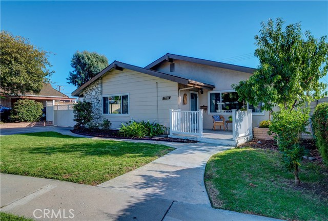 1708 W Fern Dr, Fullerton, CA 92833 - 4 Beds | 2 Baths (Sold ...