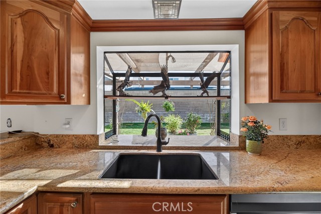 Detail Gallery Image 21 of 54 For 6116 E Paseo Rio Azul, Anaheim,  CA 92807 - 3 Beds | 2/1 Baths