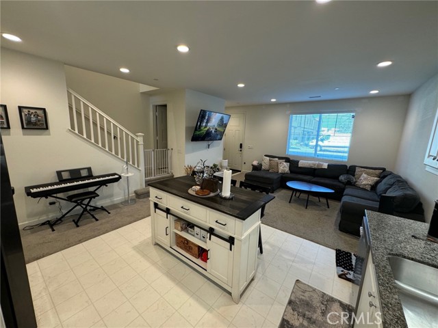 Detail Gallery Image 7 of 47 For 3652 E Moonlight St #89,  Ontario,  CA 91761 - 2 Beds | 2/1 Baths