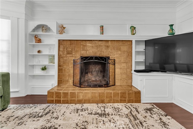 Detail Gallery Image 10 of 60 For 1434 N Genesee Ave, Los Angeles,  CA 90046 - 5 Beds | 2 Baths