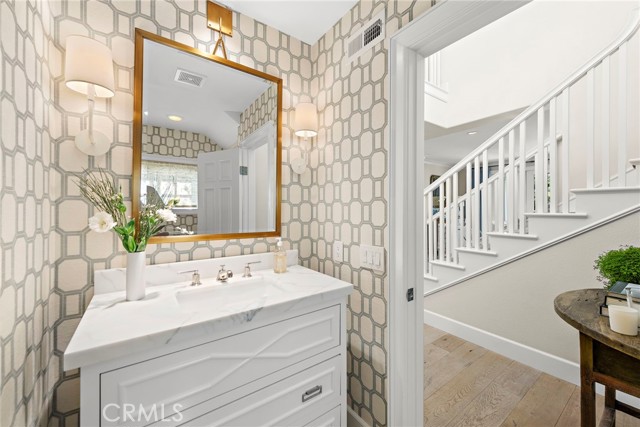 Detail Gallery Image 8 of 25 For 77 Old Course Dr, Newport Beach,  CA 92660 - 4 Beds | 3/1 Baths