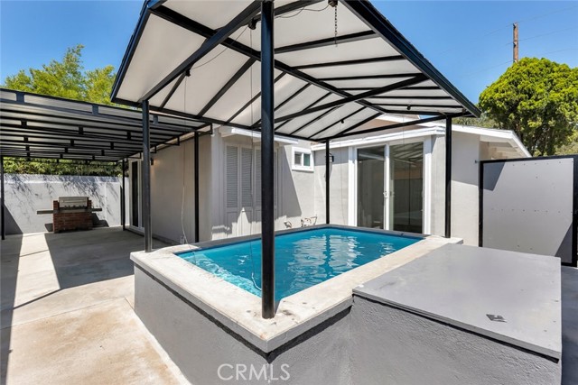 10732 Hatteras Street, North Hollywood CA: https://media.crmls.org/medias/1361670b-e551-4aa6-b1e3-88d44330b5f2.jpg