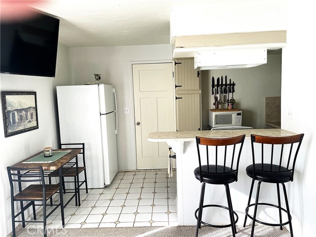 Detail Gallery Image 28 of 33 For 22050 Tulsa, Chatsworth,  CA 91311 - 2 Beds | 3 Baths