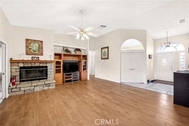 Detail Gallery Image 32 of 67 For 5635 Hollister, Phelan,  CA 92371 - 4 Beds | 3 Baths