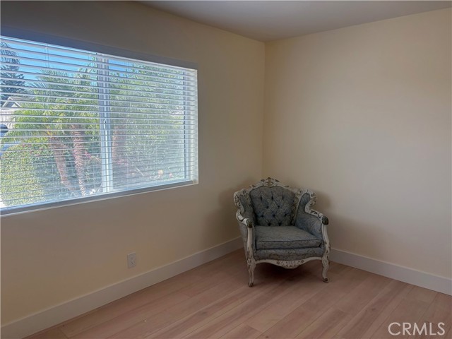 23337 Hartland Street, West Hills CA: https://media.crmls.org/medias/13632a99-2c89-44df-9632-fda6d0e916ff.jpg