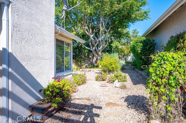 Detail Gallery Image 27 of 33 For 1060 Bluebell Way, San Luis Obispo,  CA 93401 - 2 Beds | 2 Baths
