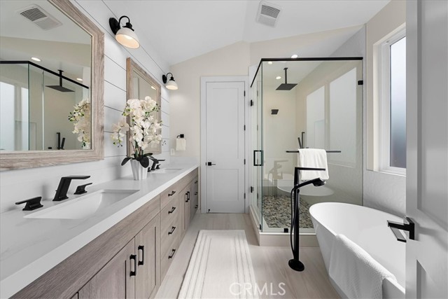 2606 MacKay Lane, Redondo Beach, California 90278, 5 Bedrooms Bedrooms, ,4 BathroomsBathrooms,Residential,Sold,MacKay,SB23014119