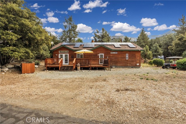 Detail Gallery Image 2 of 33 For 2105 Zermatt Dr, –,  CA 93222 - 2 Beds | 2 Baths