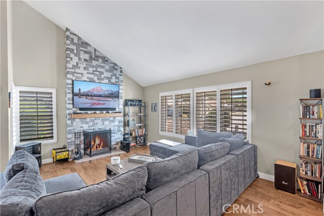 2721 Sasha Court photo 4