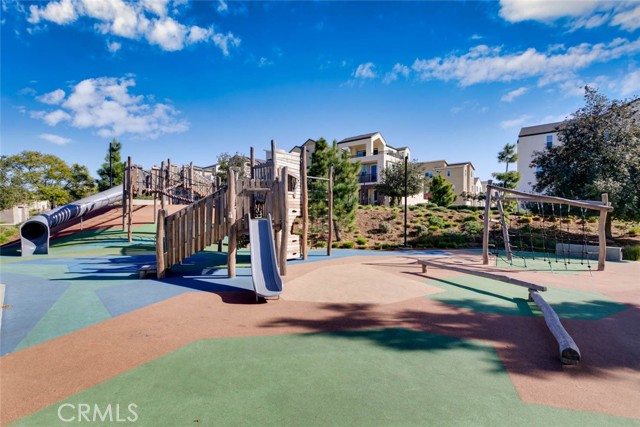 Detail Gallery Image 34 of 37 For 1077 Cadence, Irvine,  CA 92618 - 4 Beds | 4 Baths