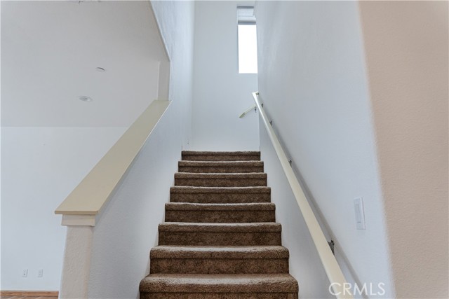 Detail Gallery Image 16 of 42 For 3935 E Myrtle Ave, Visalia,  CA 93292 - 4 Beds | 3 Baths