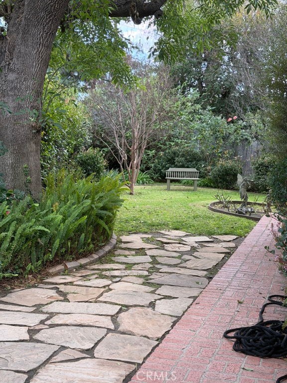 Detail Gallery Image 19 of 26 For 16418 Minnehaha St, Granada Hills,  CA 91344 - 3 Beds | 2 Baths