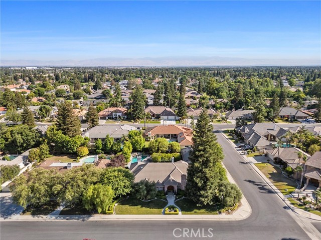 Detail Gallery Image 71 of 72 For 8905 Saint Cloud Ln, Bakersfield,  CA 93311 - 4 Beds | 4/1 Baths