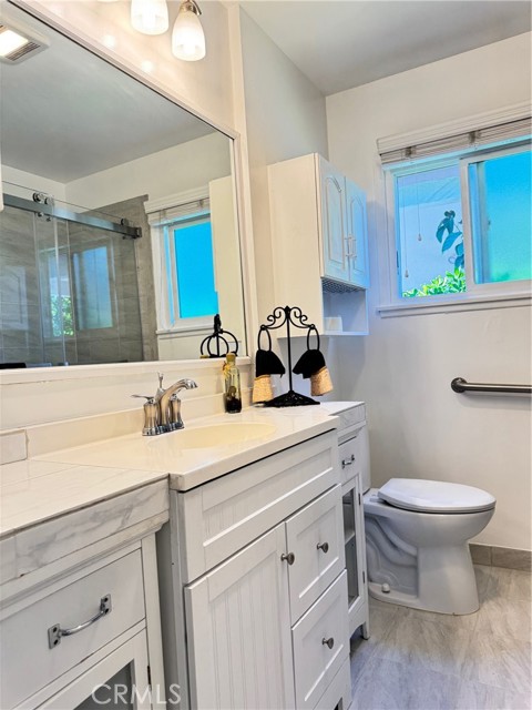 Detail Gallery Image 43 of 69 For 19523 Friar, Tarzana,  CA 91335 - 3 Beds | 2 Baths