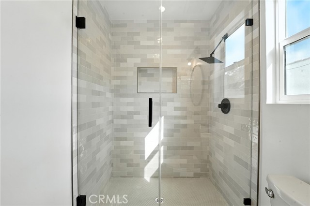 Detail Gallery Image 24 of 69 For 3031 Vineyard Ave, Los Angeles,  CA 90016 - – Beds | – Baths