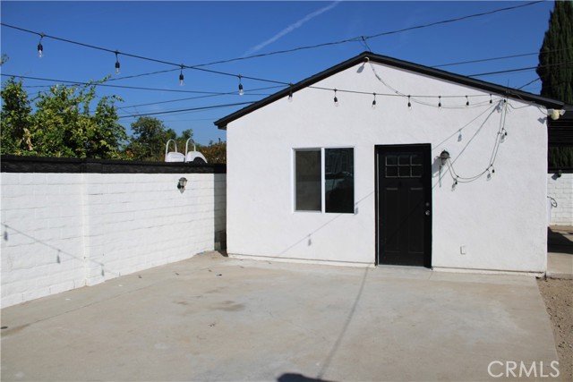 1019 E Cameron Avenue, West Covina CA: https://media.crmls.org/medias/136629bc-958a-440d-8c1b-7a028eb1d7c0.jpg