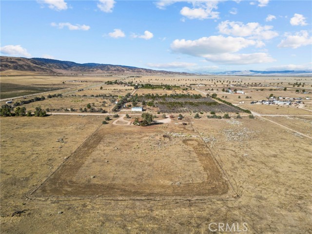 47322 180th W, Lancaster CA: https://media.crmls.org/medias/13666158-9073-43fc-a45e-c5032205c56f.jpg