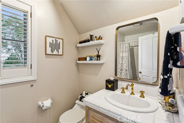 6 Bed Home for Sale in Lake Arrowhead, California