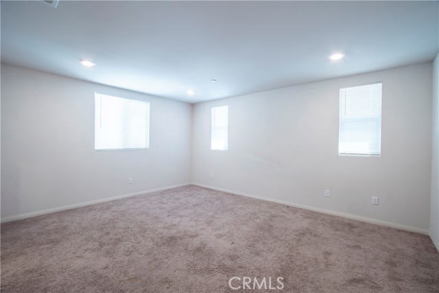 Detail Gallery Image 21 of 31 For 14717 W Rose Ln, Van Nuys,  CA 91405 - 3 Beds | 2/1 Baths