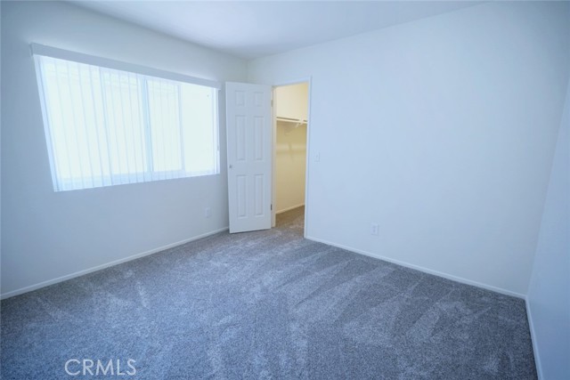 21712 Brookhurst Street, Huntington Beach CA: https://media.crmls.org/medias/1368079f-dc0e-4502-bc42-c54f332392bc.jpg