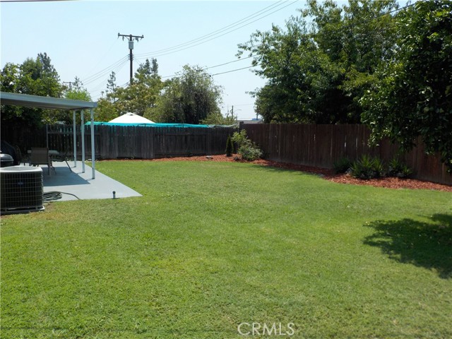 1676 Dumbarton Avenue, San Bernardino CA: https://media.crmls.org/medias/13681100-bfc2-46e1-8223-4ea2a9b794ef.jpg