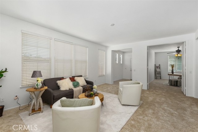 35921 Camelot Circle, Wildomar CA: https://media.crmls.org/medias/13682f13-7cd2-47a9-9faf-d410127a3808.jpg