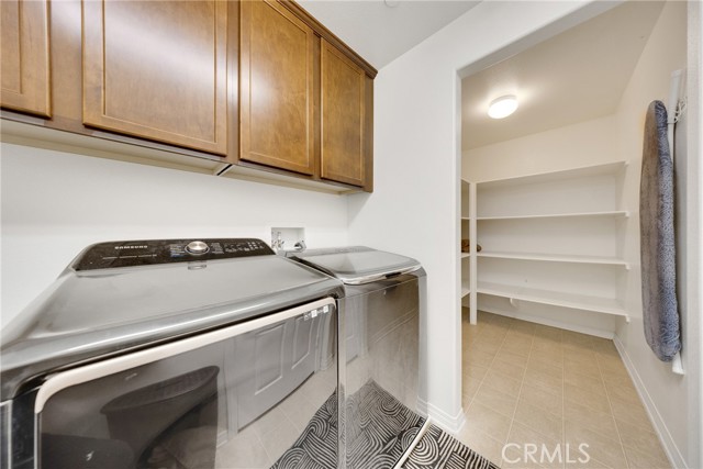 Detail Gallery Image 27 of 44 For 17984 Valerian Way, San Bernardino,  CA 92407 - 4 Beds | 3 Baths