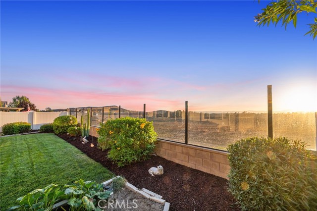 37629 Fiesta Flower Street, Murrieta CA: https://media.crmls.org/medias/1369d8af-9110-47c2-880b-a61f366284c3.jpg