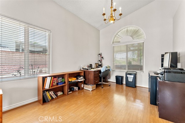 19080 Shakespeare Drive, Walnut CA: https://media.crmls.org/medias/136a9d65-2701-4cc3-837b-2e70da148911.jpg