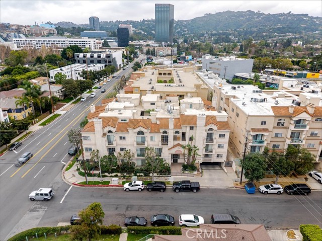 Detail Gallery Image 18 of 25 For 10604 Valley Spring Ln #105,  Toluca Lake,  CA 91602 - 2 Beds | 2 Baths