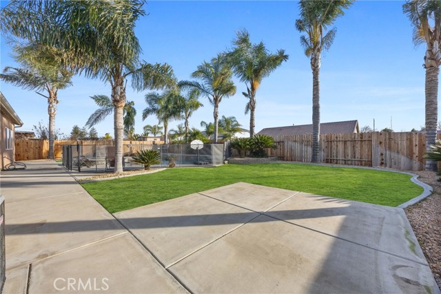 11515 Regarse, Bakersfield CA: https://media.crmls.org/medias/136b9493-1cbf-4b68-96af-bd6d592d23c8.jpg