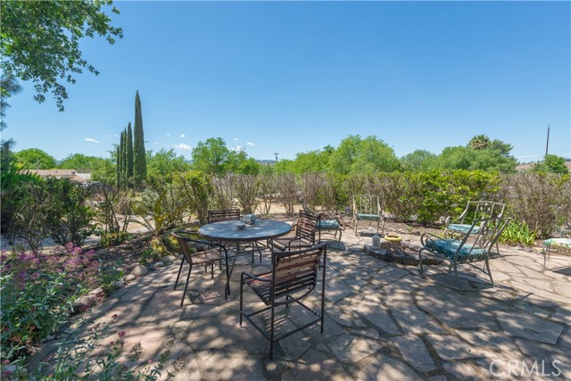 9892 River Road, San Miguel CA: https://media.crmls.org/medias/136b979a-2327-488c-ae95-ee3e587fd016.jpg