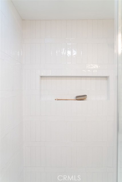 Detail Gallery Image 49 of 51 For 7048 Mclennan Ave, Lake Balboa,  CA 91406 - 4 Beds | 2 Baths