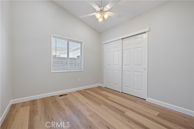 Detail Gallery Image 26 of 40 For 20066 Crestview, Canyon Country,  CA 91351 - 2 Beds | 2 Baths