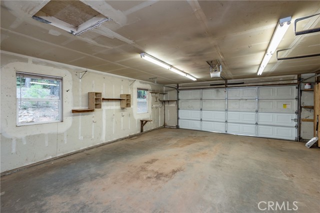 2-Car Garage