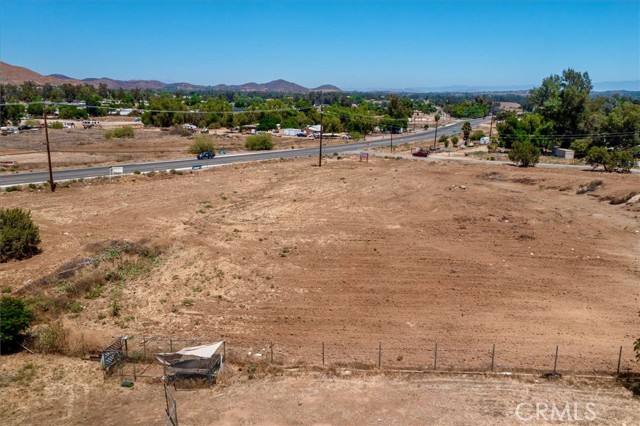 0 Highway 74, Perris CA: https://media.crmls.org/medias/136d36e6-f087-440d-917f-a9842f41ff13.jpg