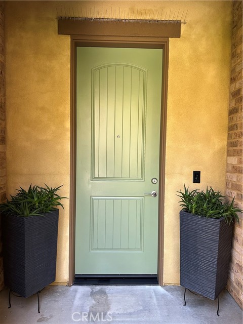 227 Carlow, Irvine CA: https://media.crmls.org/medias/136d6e41-881f-4d79-8511-228d03add27c.jpg