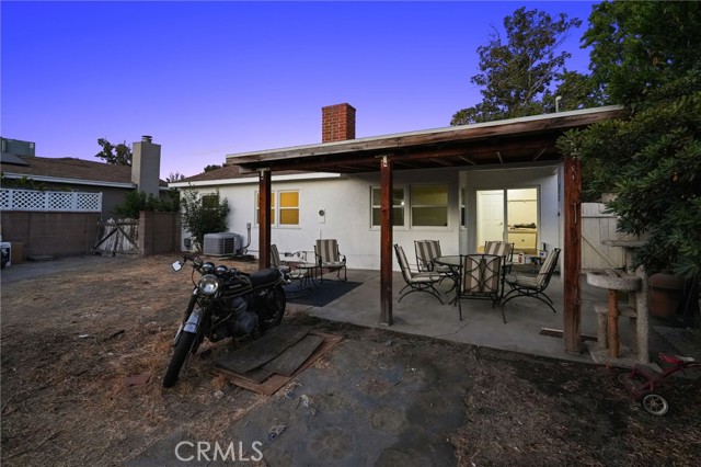 Detail Gallery Image 67 of 73 For 7057 Babcock Ave, North Hollywood,  CA 91605 - 3 Beds | 2 Baths