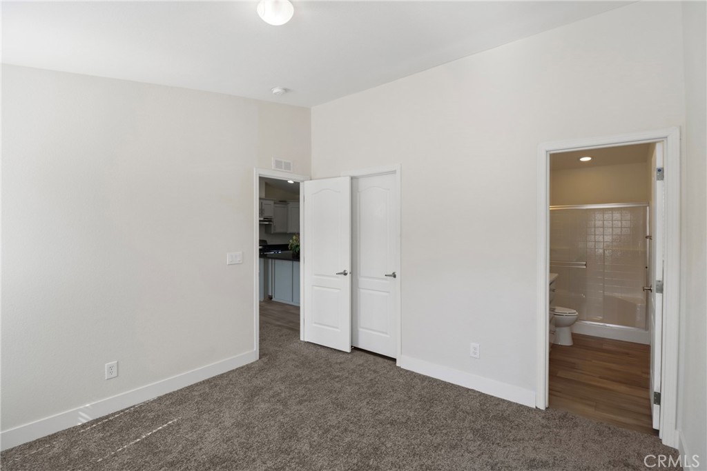 451 S Sellers Street 5