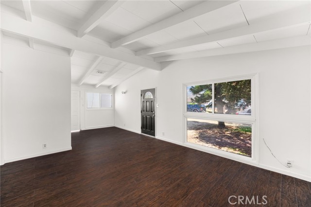 610 W Glen Lyn Drive, Glendora CA: https://media.crmls.org/medias/136e1580-e1f4-442b-8eb6-09834a077ef3.jpg
