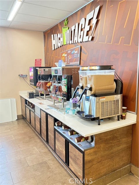 1702 Highway 46, Wasco CA: https://media.crmls.org/medias/136e6cb0-42e6-4248-92ee-fa1100b1ffa5.jpg