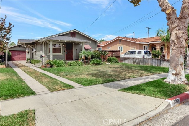 16913 Ardmore Avenue, Bellflower CA: https://media.crmls.org/medias/136edabe-e26b-40d4-aa02-20390f9c312d.jpg