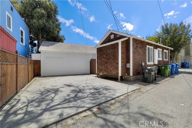 Detail Gallery Image 10 of 12 For 422 W 40th St, San Pedro,  CA 90731 - 3 Beds | 2 Baths