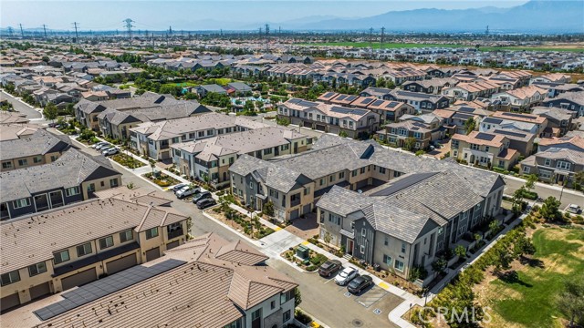 3645 E Delight Paseo, Ontario CA: https://media.crmls.org/medias/13706c2e-0dab-4c8e-80ff-e81bbfb40002.jpg