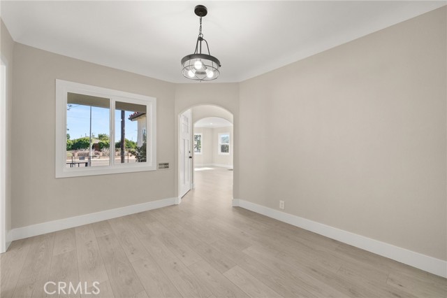 709 E 9th Street, Pomona CA: https://media.crmls.org/medias/1370afea-166e-4206-8e77-135ecbac6fa3.jpg