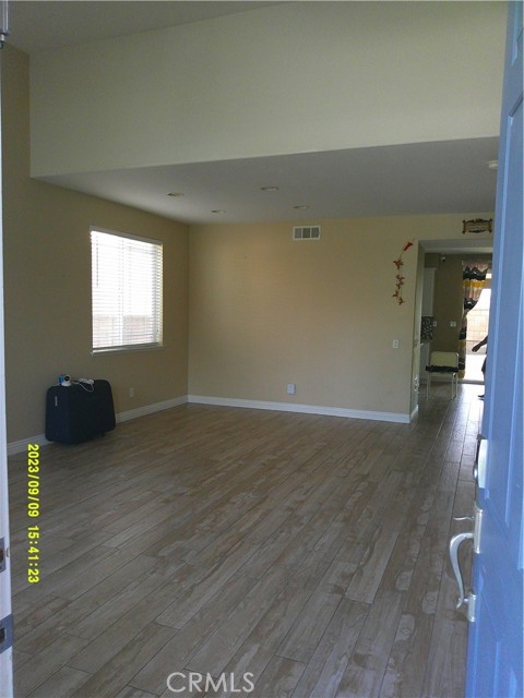 Image 2 for 14375 Pointer Loop, Eastvale, CA 92880