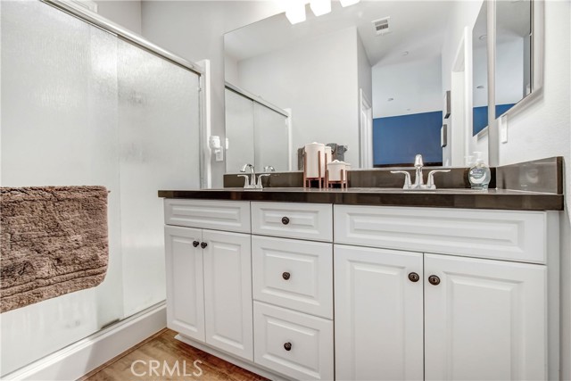 Detail Gallery Image 11 of 21 For 6333 Andromeda Ct, Corona,  CA 91752 - 2 Beds | 2/1 Baths